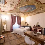 Maison Croix De *